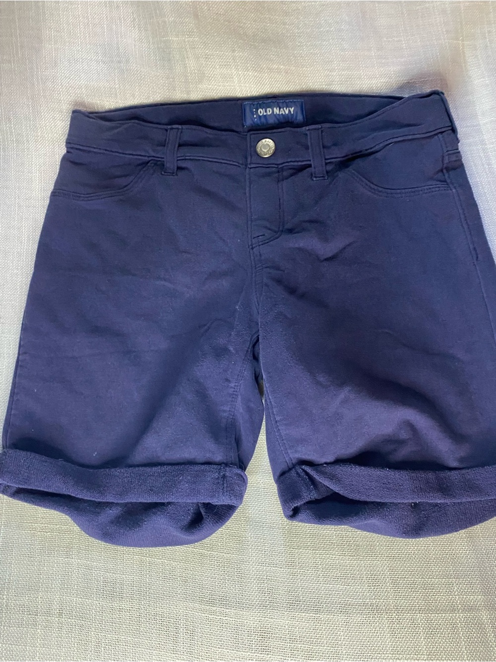 Old Navy Women's Dark Navy Roll-Cuff Bermudas